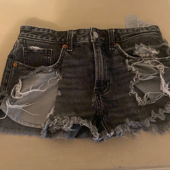 Abercrombie & Fitch Pants - A&F distressed black denim shorts